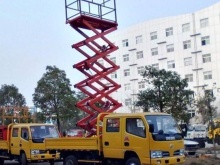 清遠(yuǎn)路燈車租賃