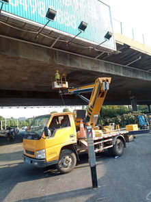 路燈車出租報(bào)價(jià)表 大冶市